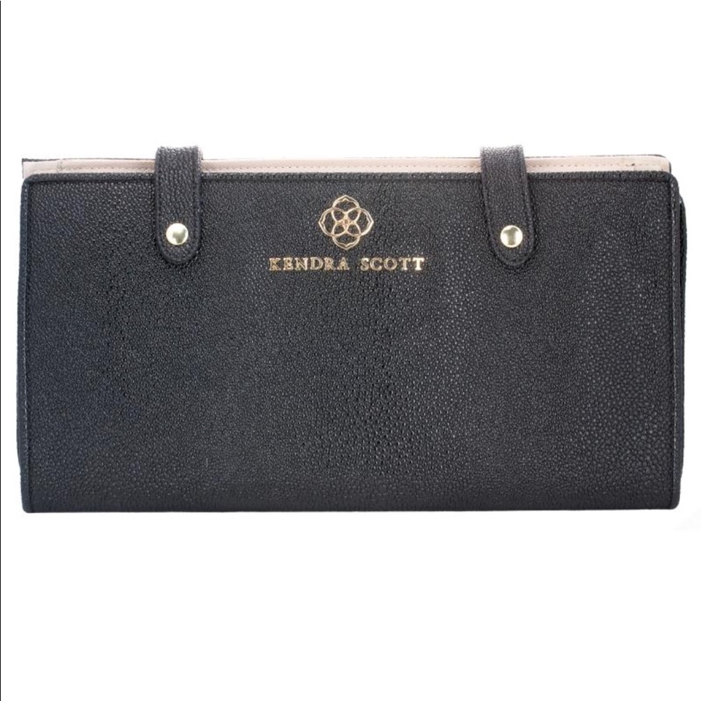 Kendra Scott jewelry organizer